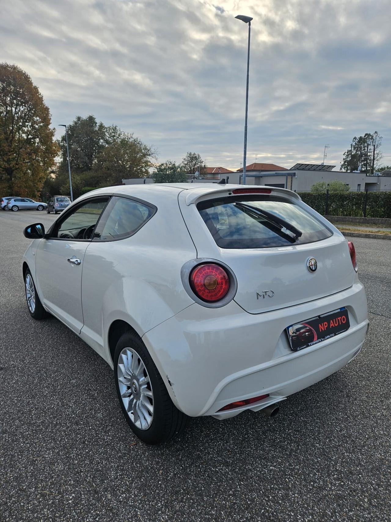 Alfa Romeo MiTo 1.3 JTDm 85 CV NEOPATENTATI
