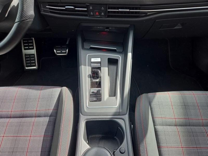 VOLKSWAGEN Golf 8ª serie Golf 2.0 TSI GTI