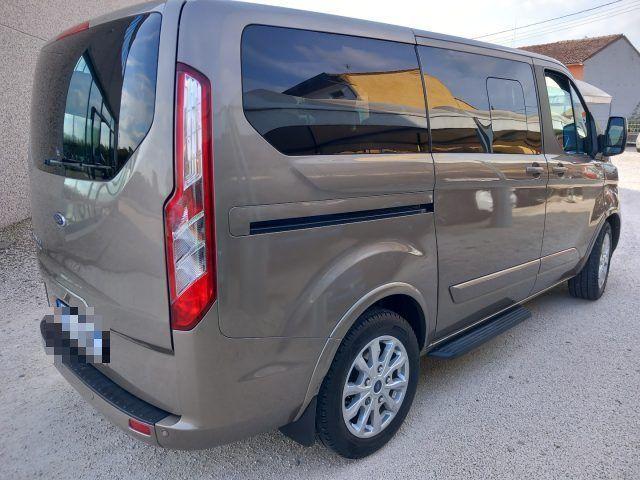 FORD Tourneo Custom 310 2.0 TDCi 130CV PC Titanium