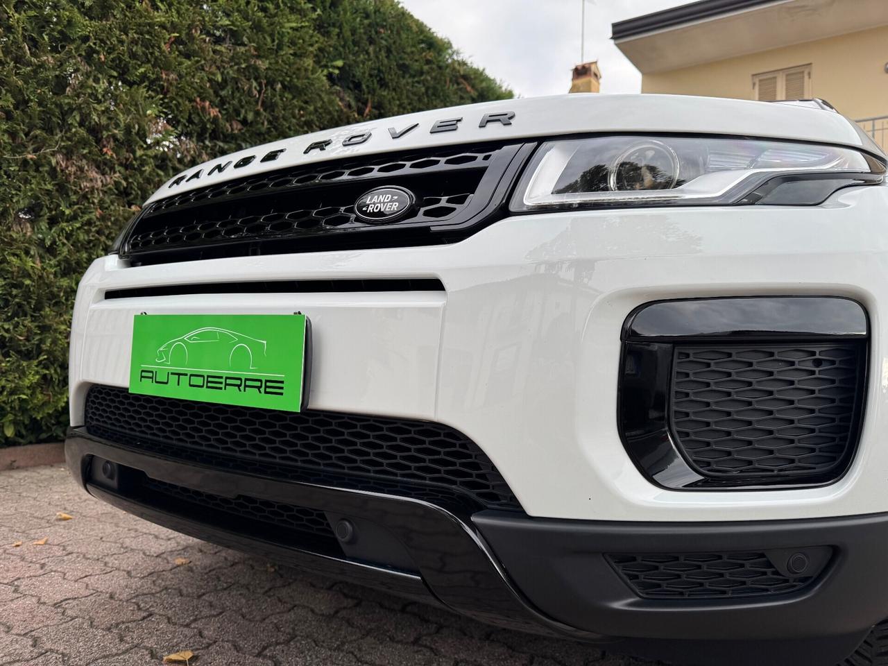 Land Rover Range Evoque 2.0 eD4 5p. SE Black Desing Pack