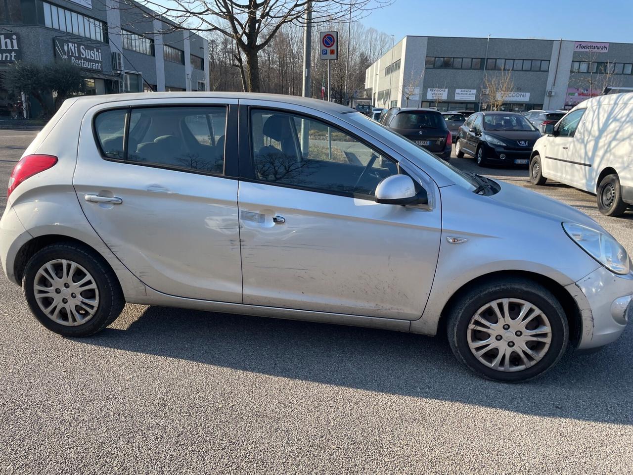 Hyundai i20 1.2 5p. Comfort*Neopatentati*XCommercianti*