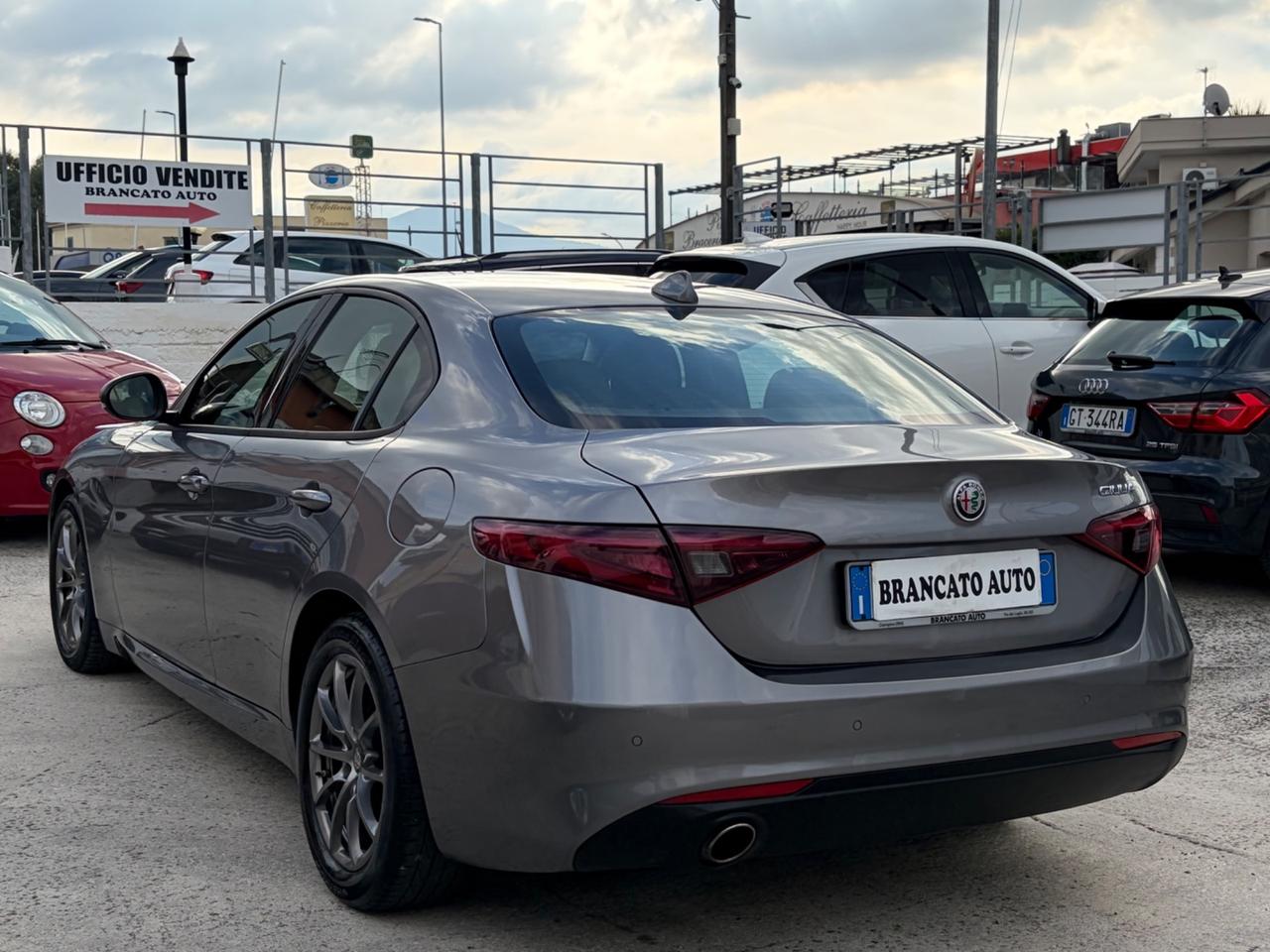 Alfa Romeo Giulia 2.2 Turbodiesel 160 CV AT8 Business