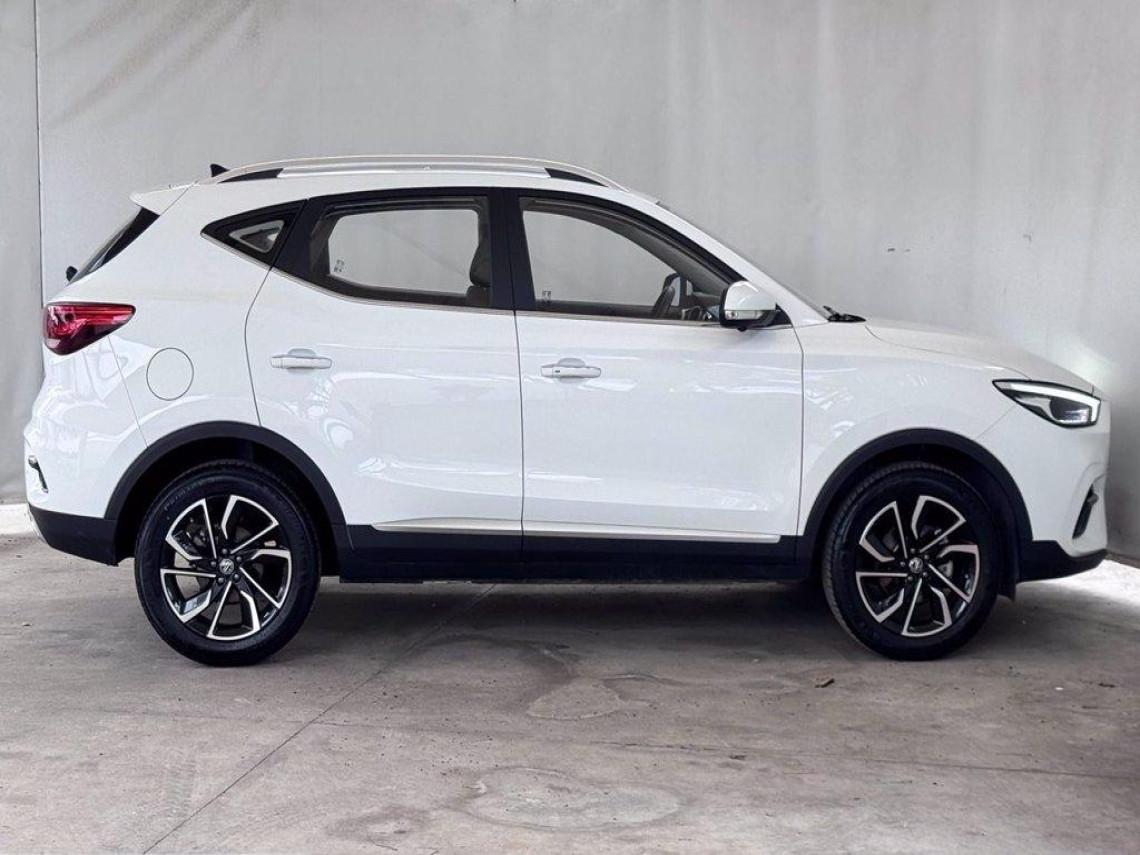 MG ZS 1 0 luxury