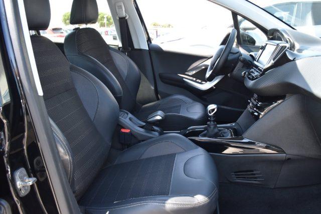 PEUGEOT 2008 1° serie PureTech Turbo 130 S&S Black Matt