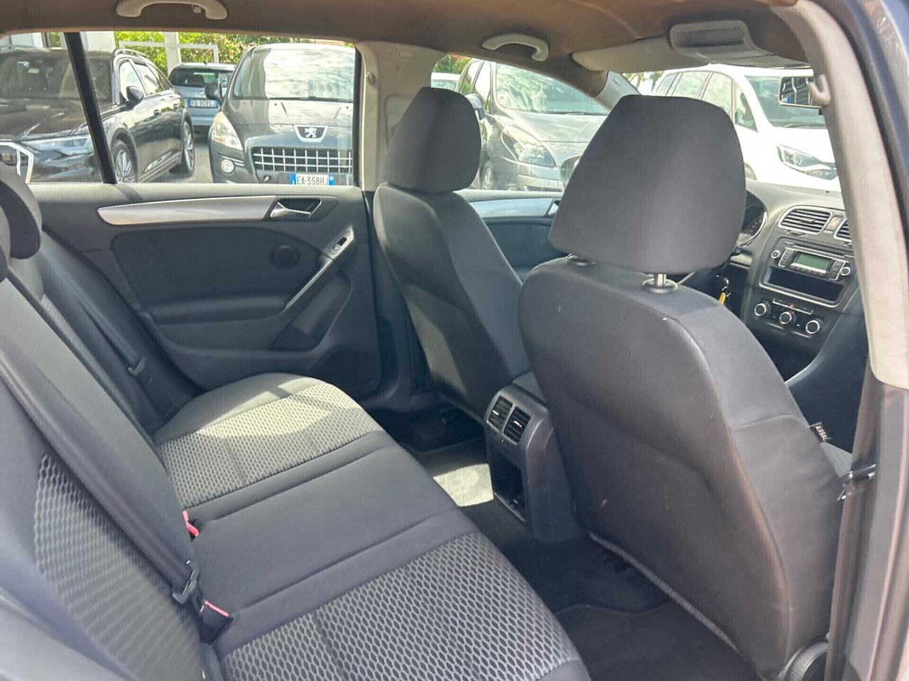 Volkswagen Golf 1.6 TDI DPF 5p. Highline