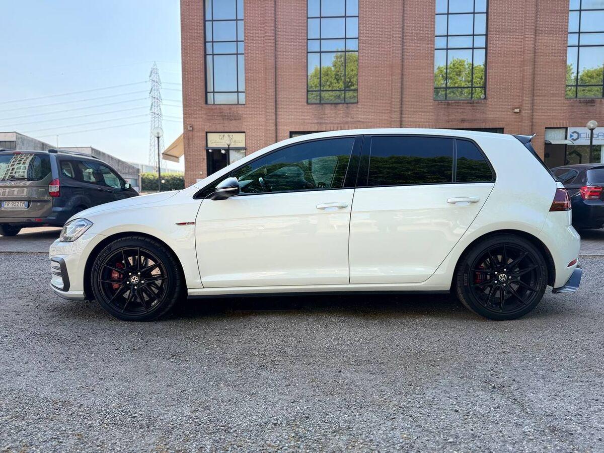 Volkswagen Golf 2.0 tsi Gti Performance 245cv dsg