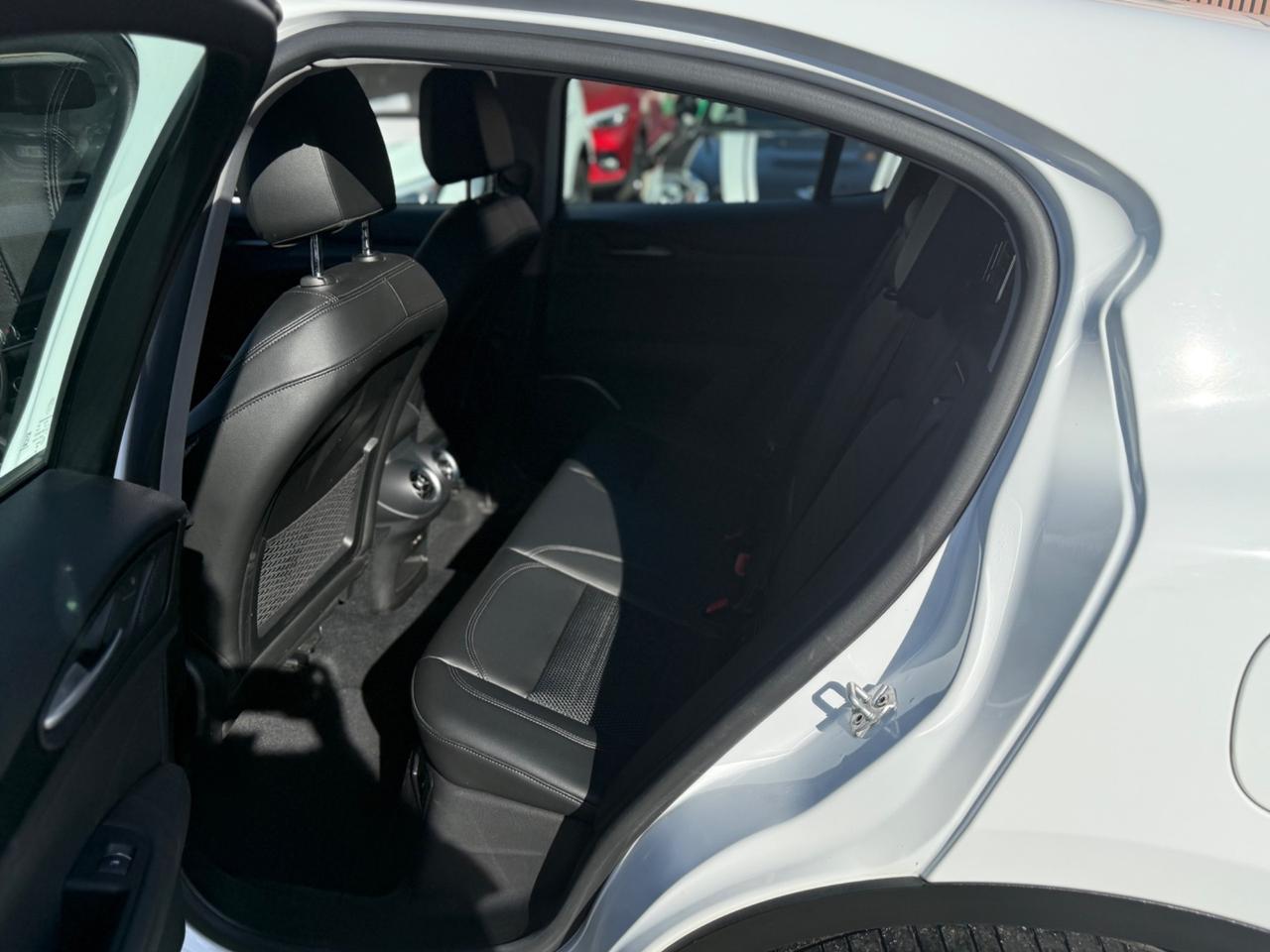 Alfa Romeo Stelvio 2.2 Turbodiesel 190 CV AT8 Q4 Executive