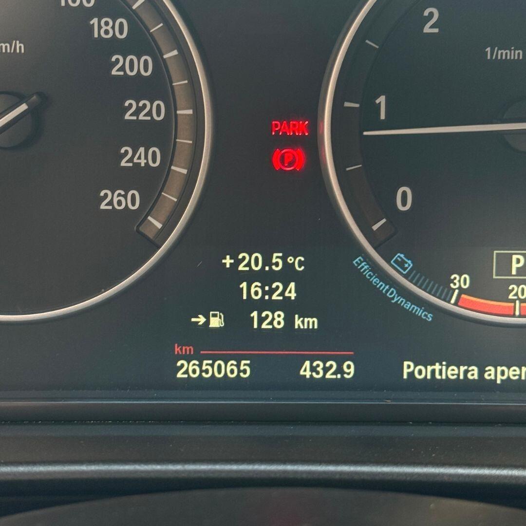 BMW Serie 5 520d Touring Futura