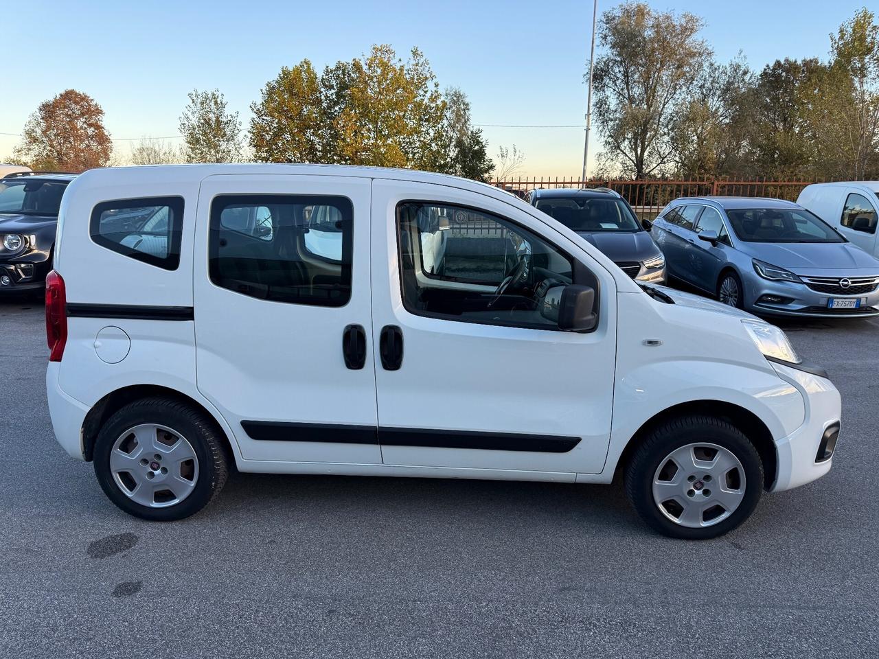 Fiat Qubo 1.4 8V 77 CV Lounge Natural Power