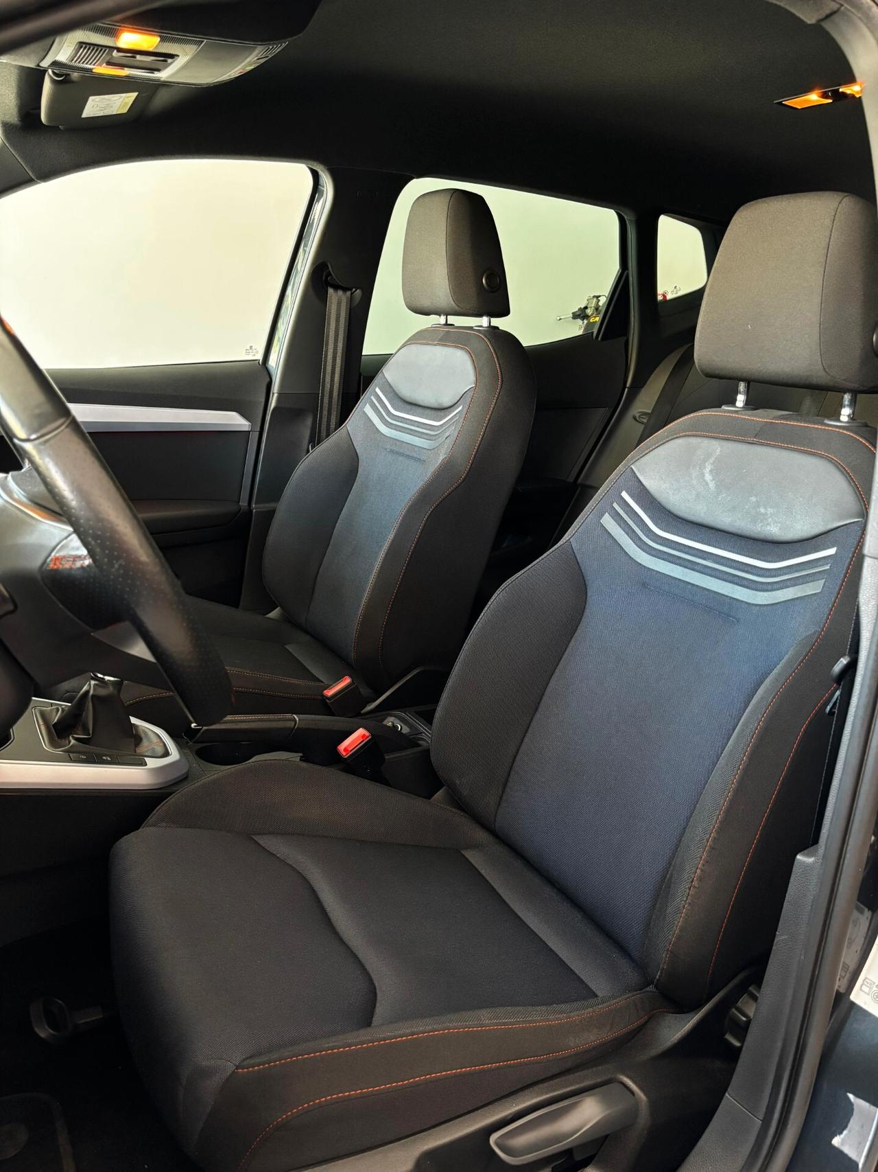 Seat Arona 1.0 TGI FR RESTAYLING UNIPROPRIETARIO