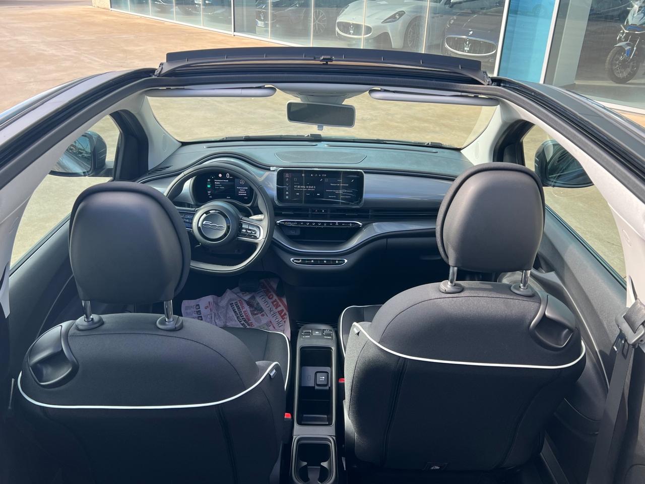 Fiat 500e Cabrio offerta T-Stock prezzo imperdibile