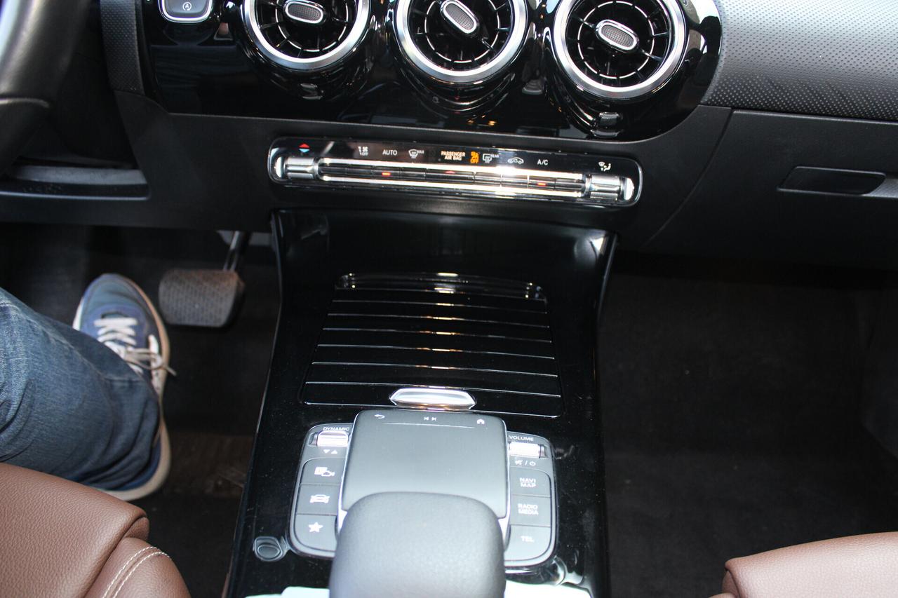 Mercedes-benz A 200 A 200 d Automatic Sport