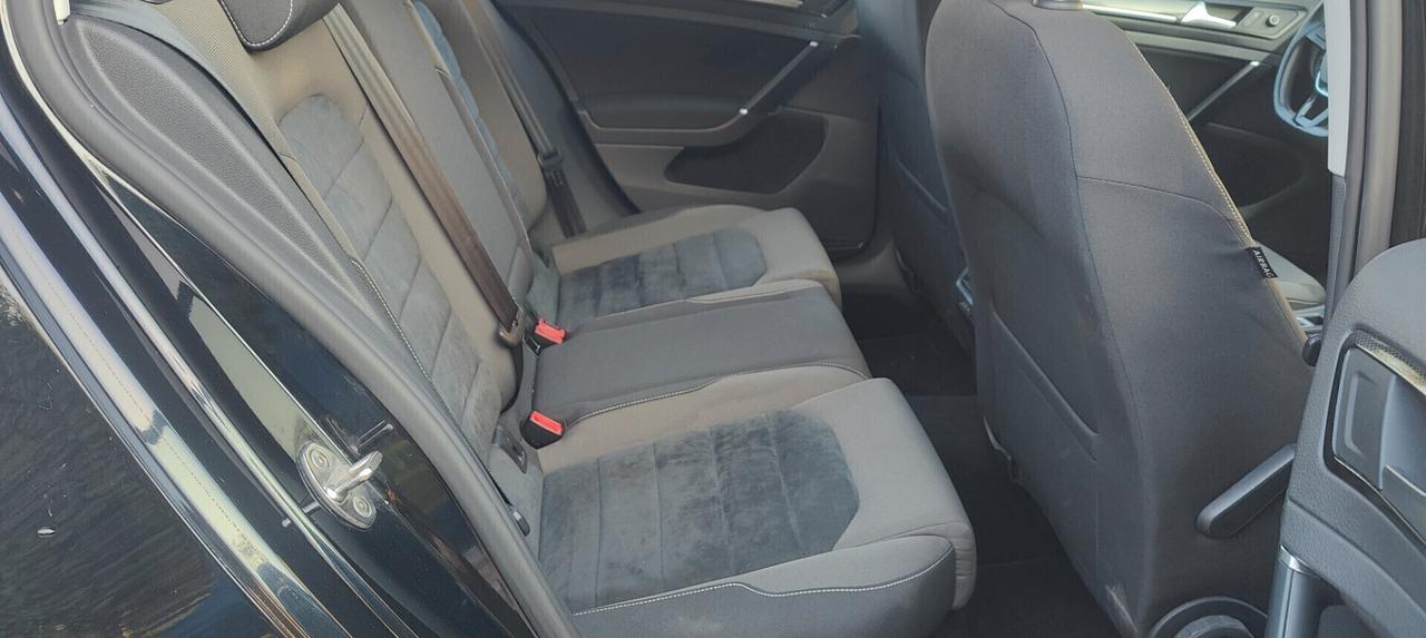Volkswagen Golf 1.6 TDI 5p. Highline BlueMotion Technology