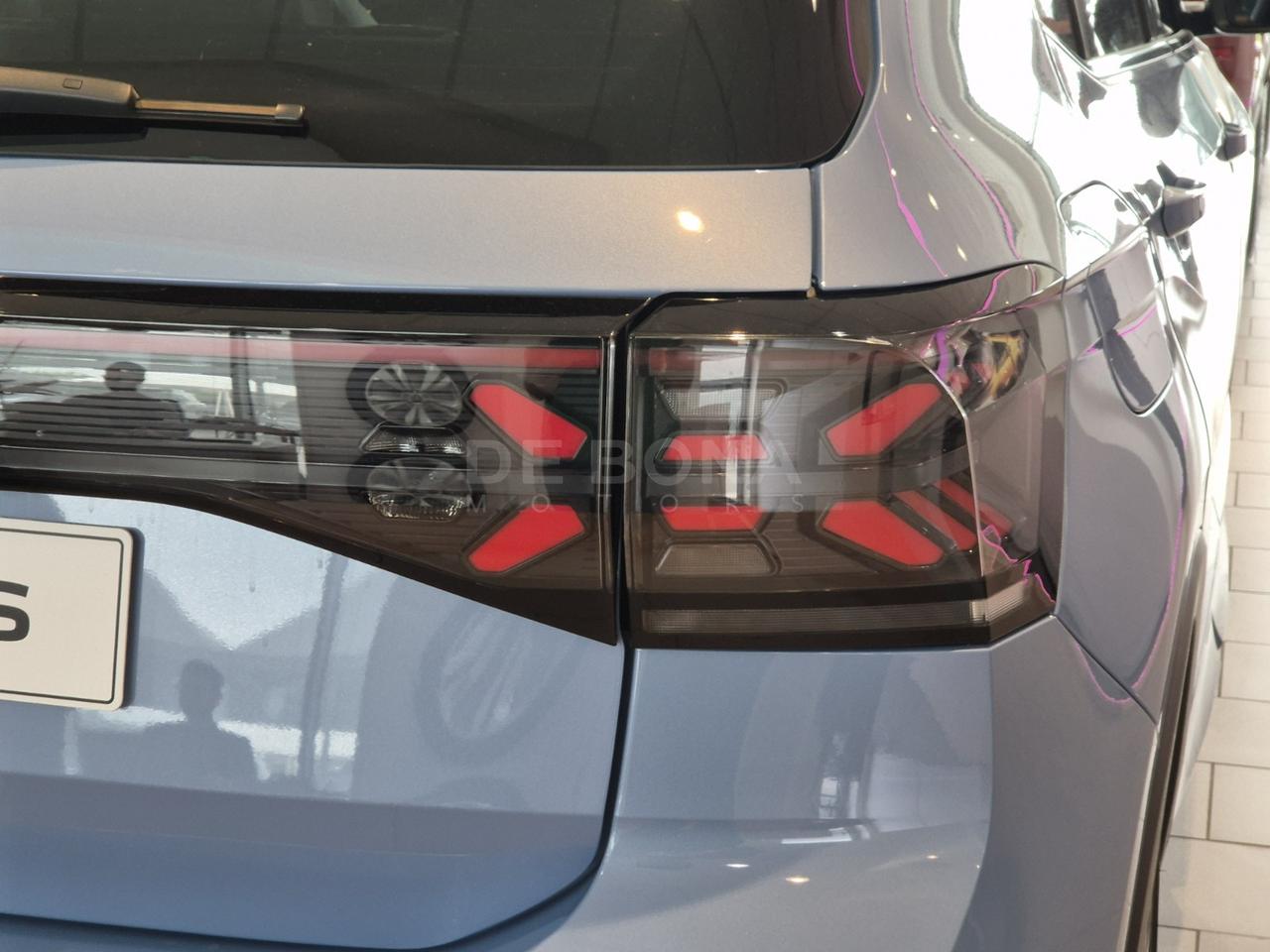Volkswagen T-Cross 1.0 tsi r-line 115cv