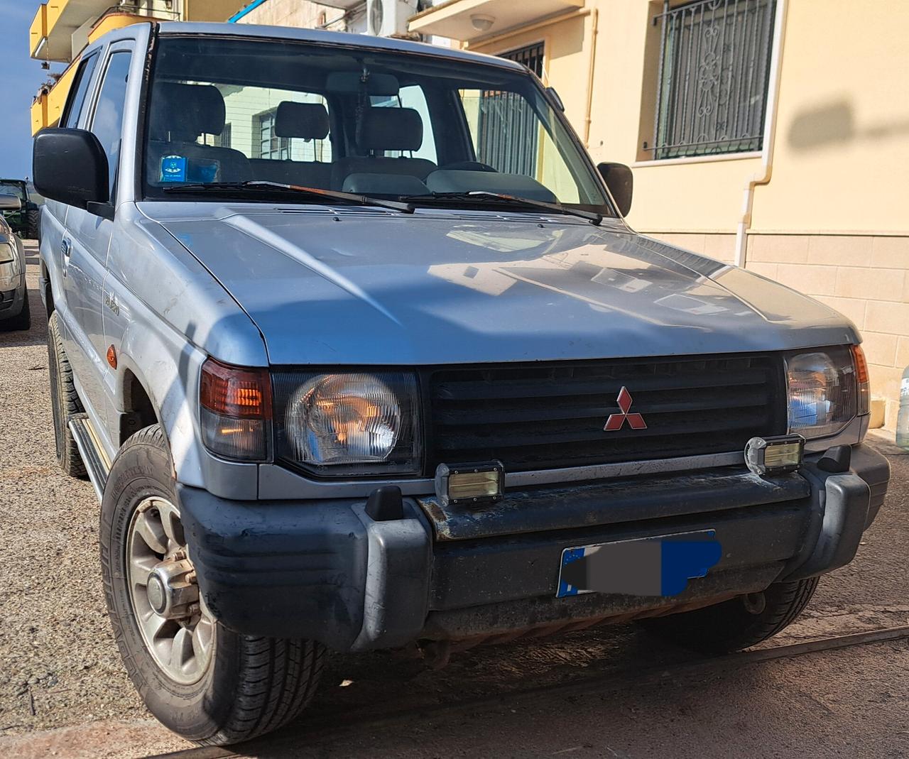 MITSUBISCHI pajero 2500 diesel MOTORE NUOVO