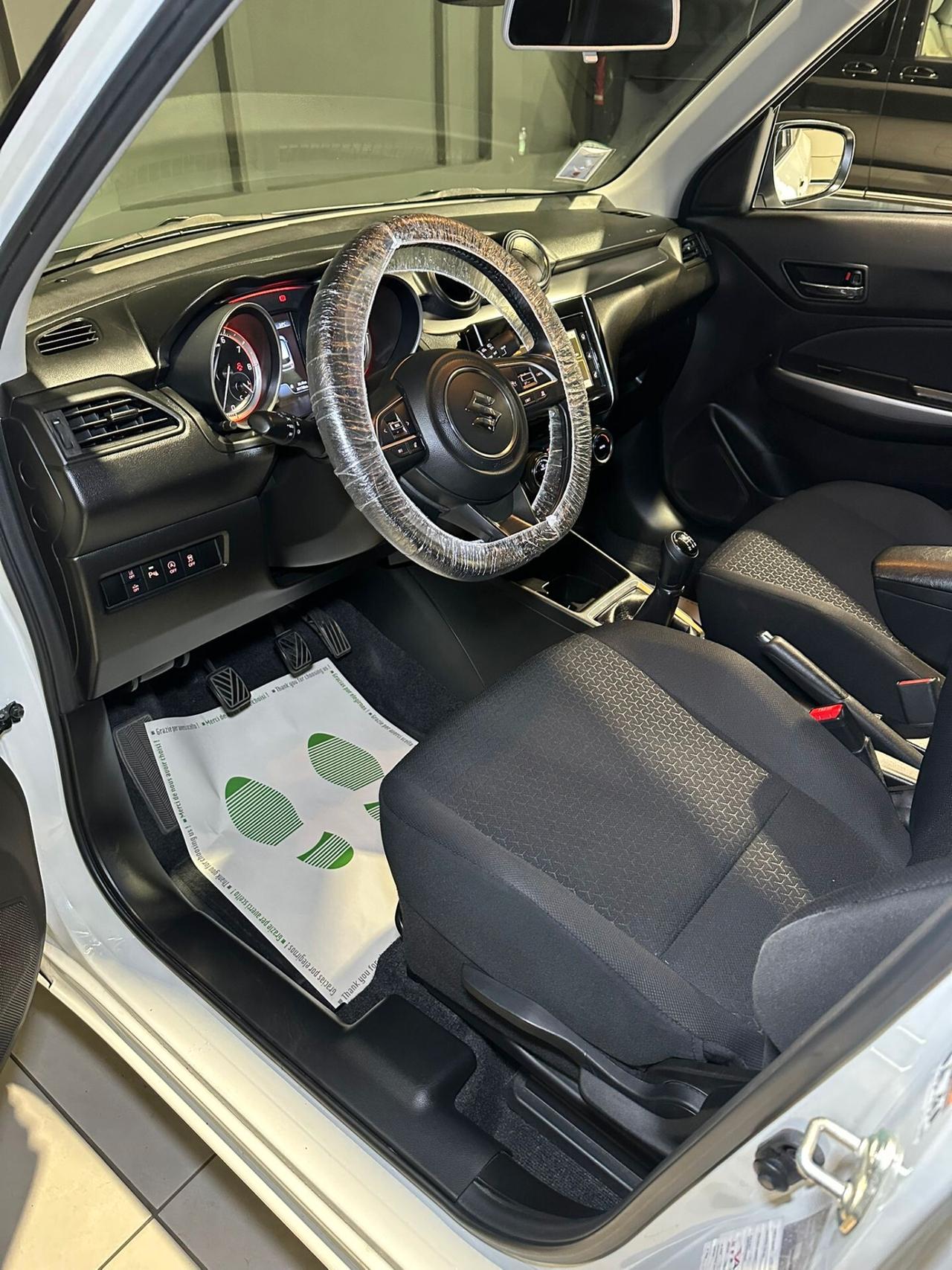 Suzuki Swift 1.2 Hybrid Top