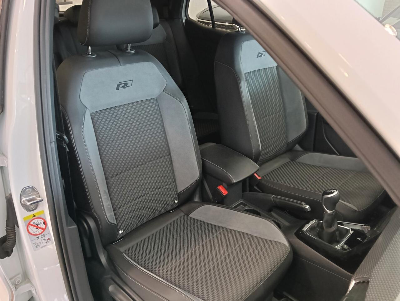 Volkswagen T-Cross 1.0 TSI Sport