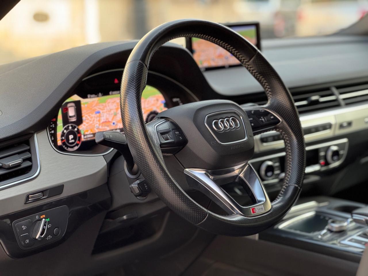 AUDI Q7 3.0Tdi 218 Cv QUATTRO S LINE EDITION