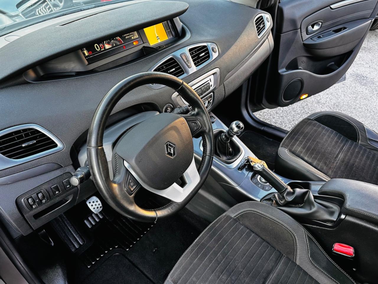 Renault Scénic XMod Cross 1.5 dCi 110CV Start&Stop Energy