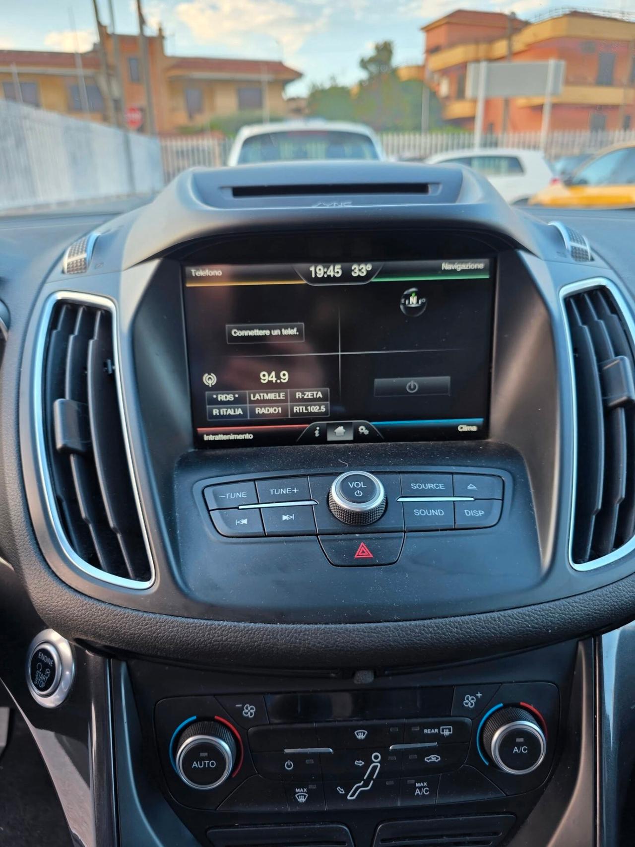 Ford C-Max 1.6 120CV GPL Titanium