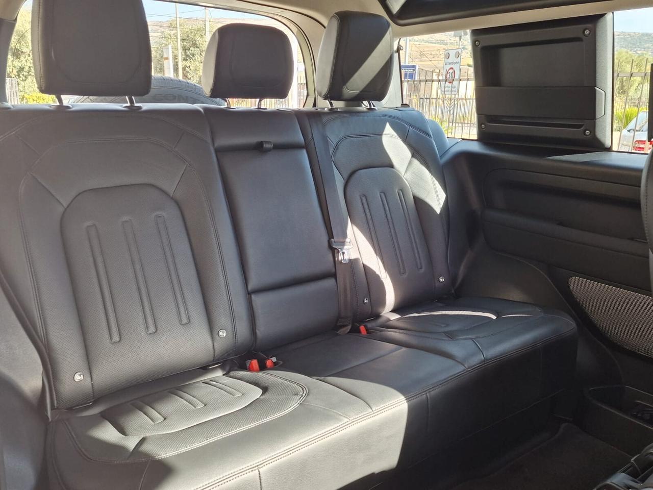 Land Rover Defender 90 3.0D I6 200 CV AWD Auto X-Dynamic SE