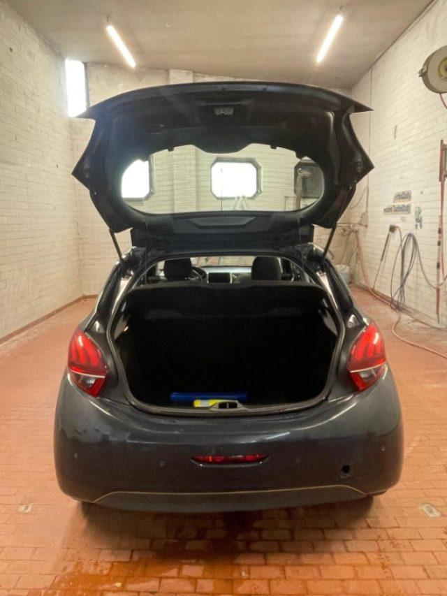 PEUGEOT 208 1° serie PureTech 82 5 porte Active