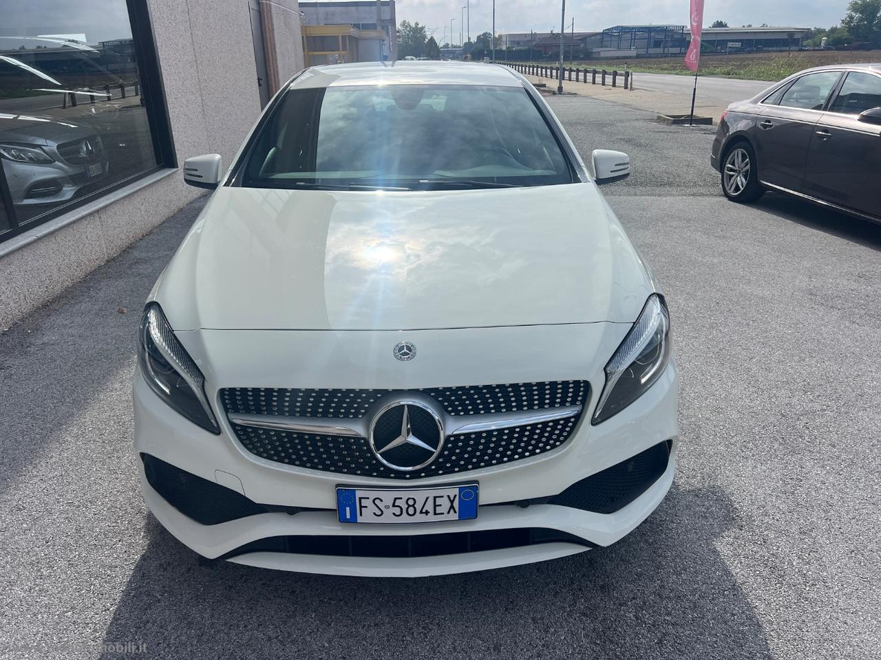 MERCEDES-BENZ A 180 d Premium PACK AMG