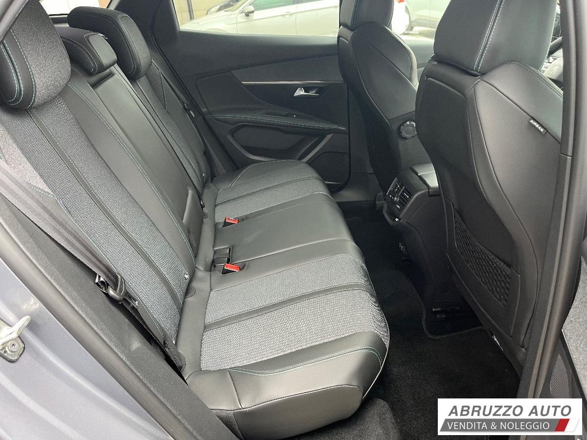 PEUGEOT 3008 Turbo 130 EAT8 Allure PROMO