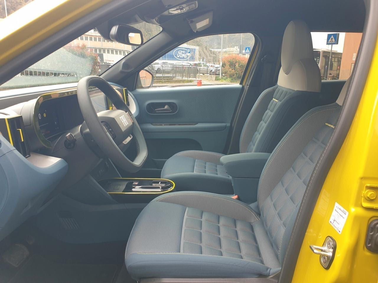 Fiat Grande Panda 1.2 Hybrid 110 CV S&S La Prima