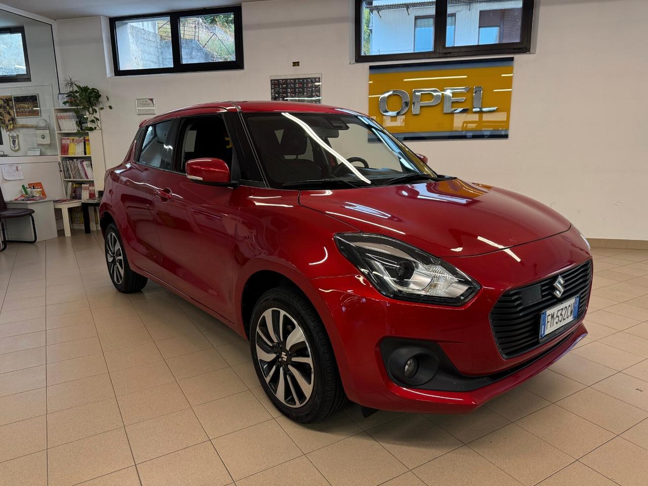 SUZUKI SWIFT 1.2cc 90CV Hybrid 4WD AllGrip Top
