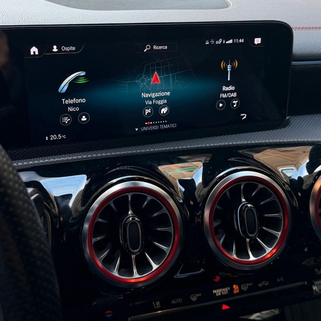 Mercedes CLA 200 d Automatic 4Matic Premium