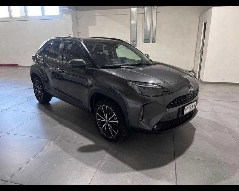 Toyota Yaris Cross 1.5h Lounge fwd 116cv e-cvt
