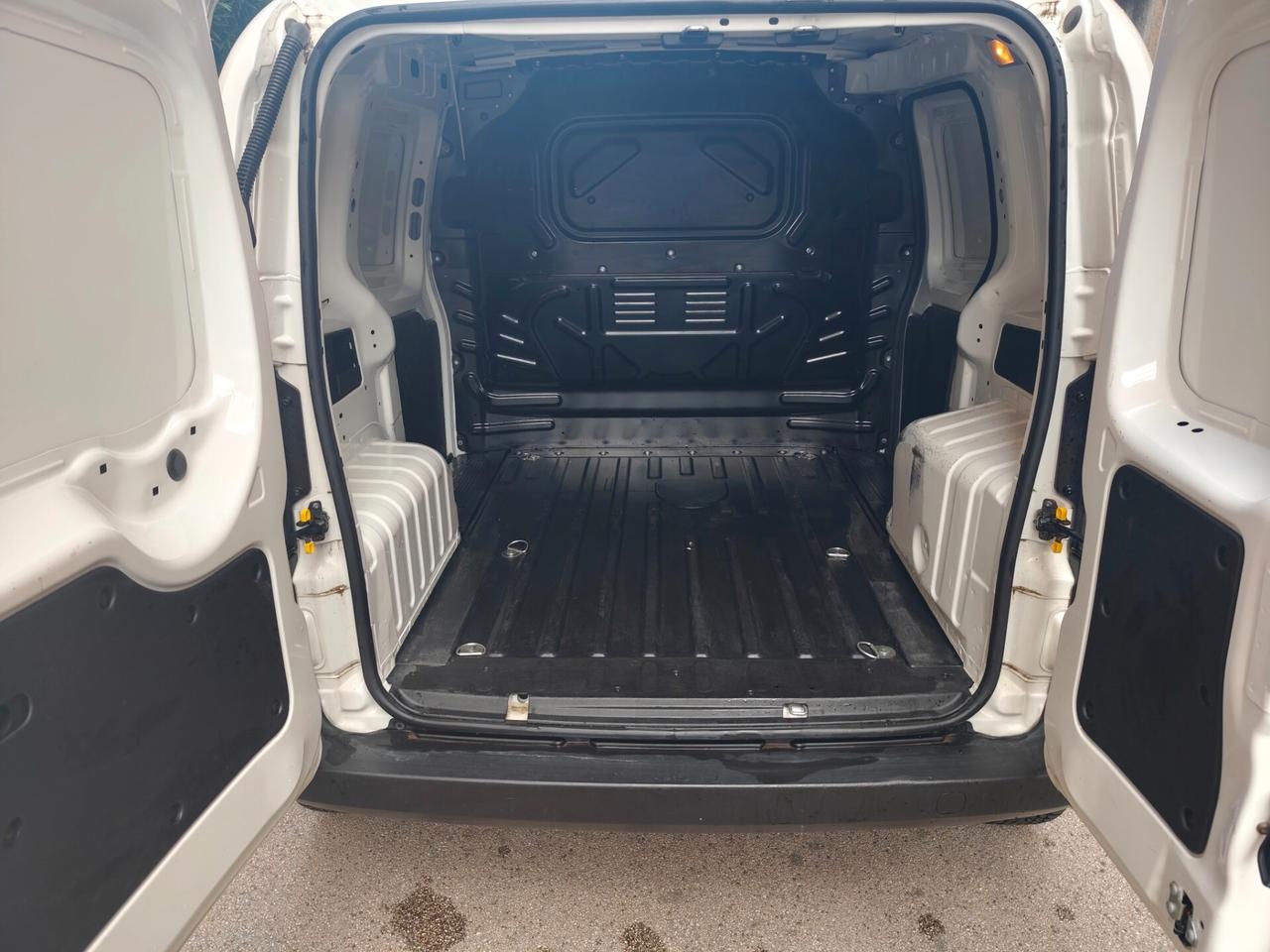 Fiat Fiorino 1.3 MJT 95CV Cargo SX