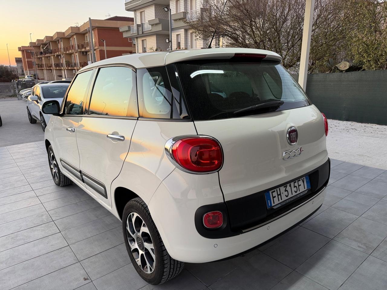 Fiat 500L 0.9 TwinAir Turbo Natural Power Lounge
