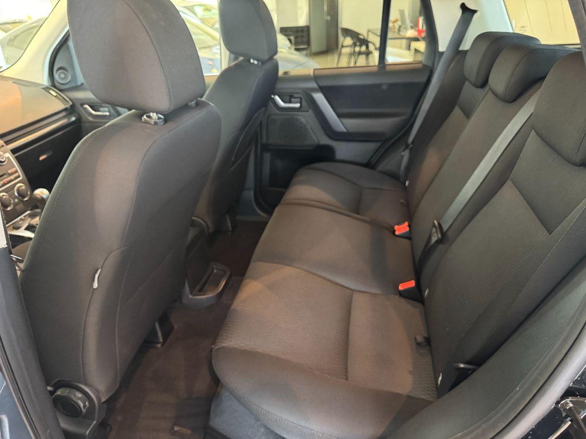 LAND ROVER Freelander 2.2 TD4 SE Black Edition