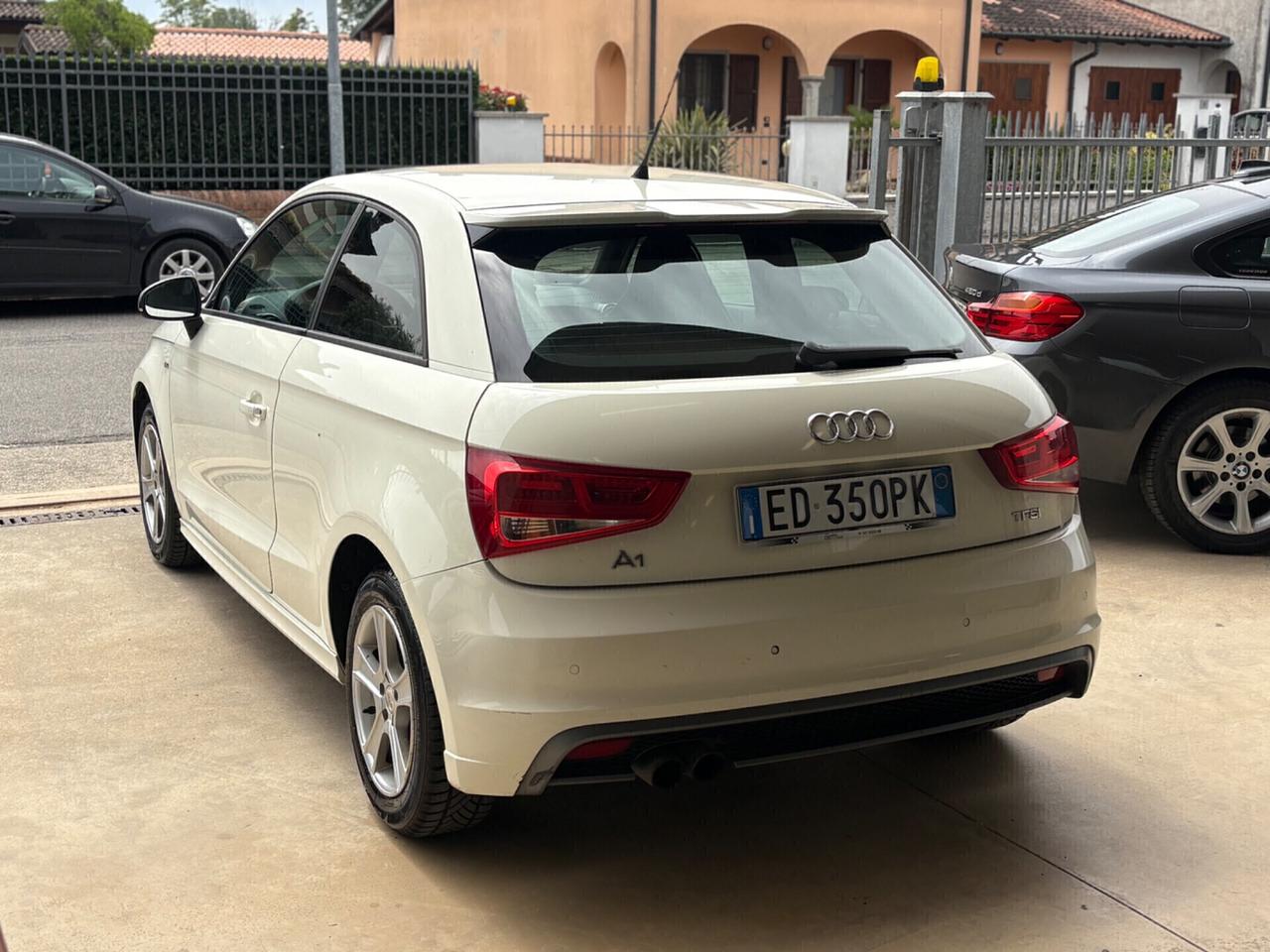Audi A1/S1 1.4 TFSI 185 CV S tronic Ambition