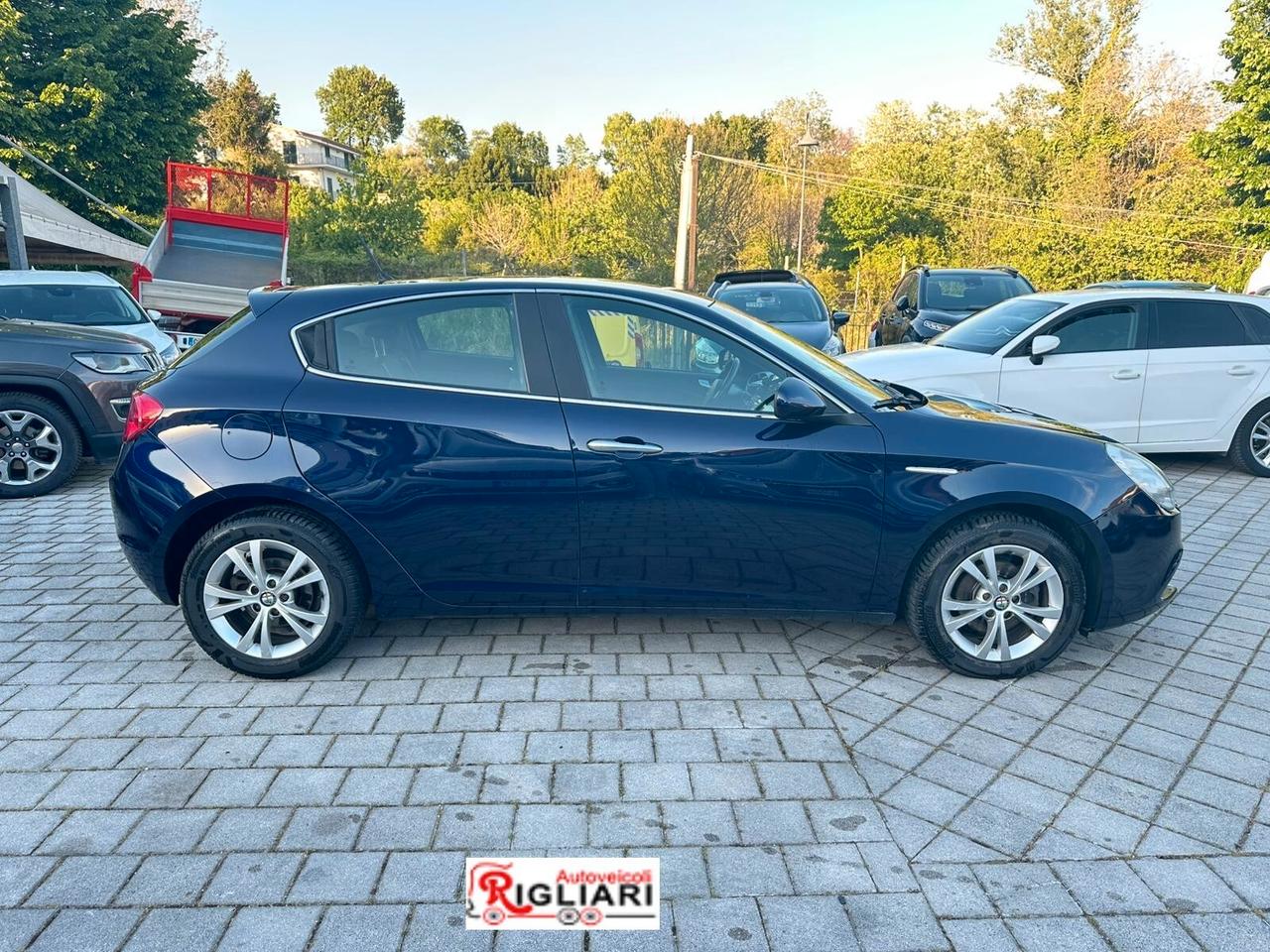 Alfa Romeo Giulietta 1.6 JTDm-2 105 CV Distinctive