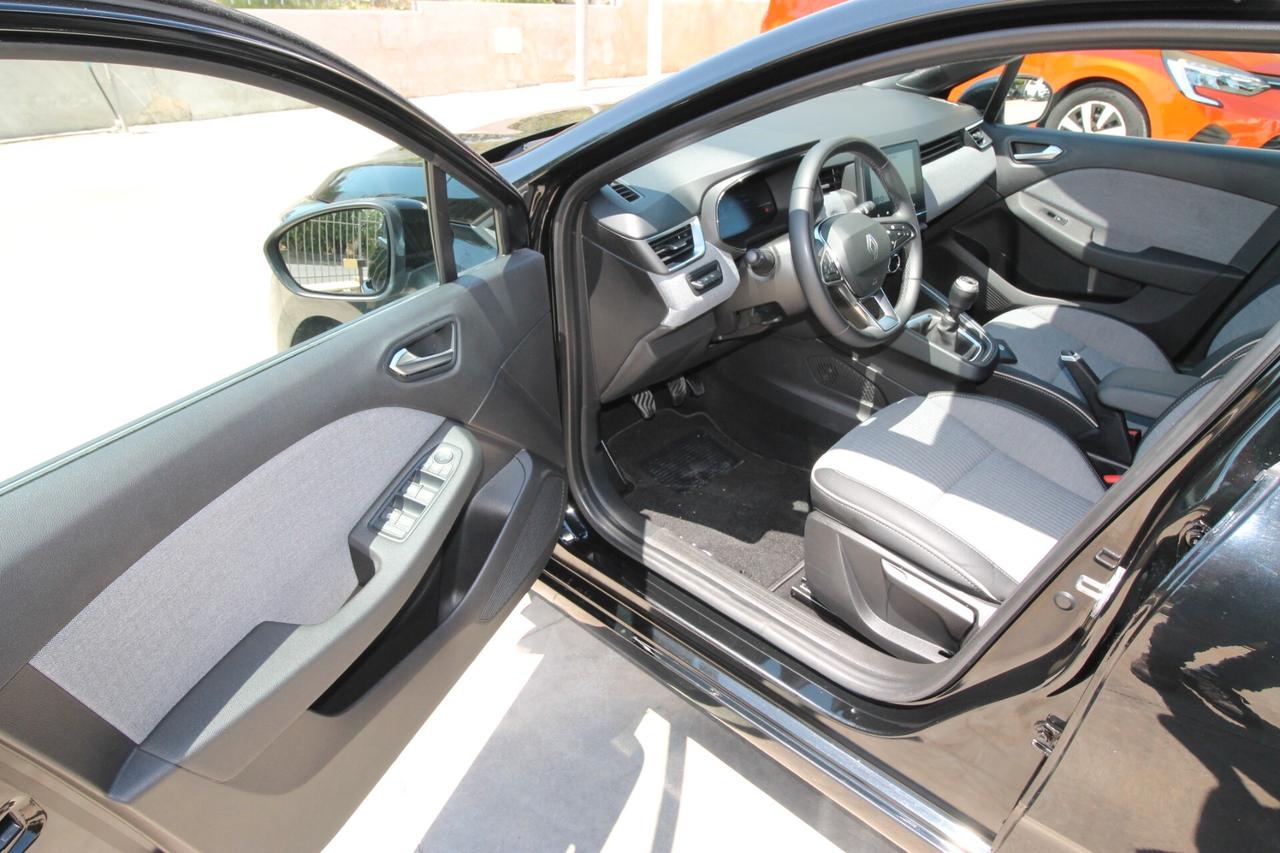 Renault Clio 5p 90cv Techno|26.800KM|2025