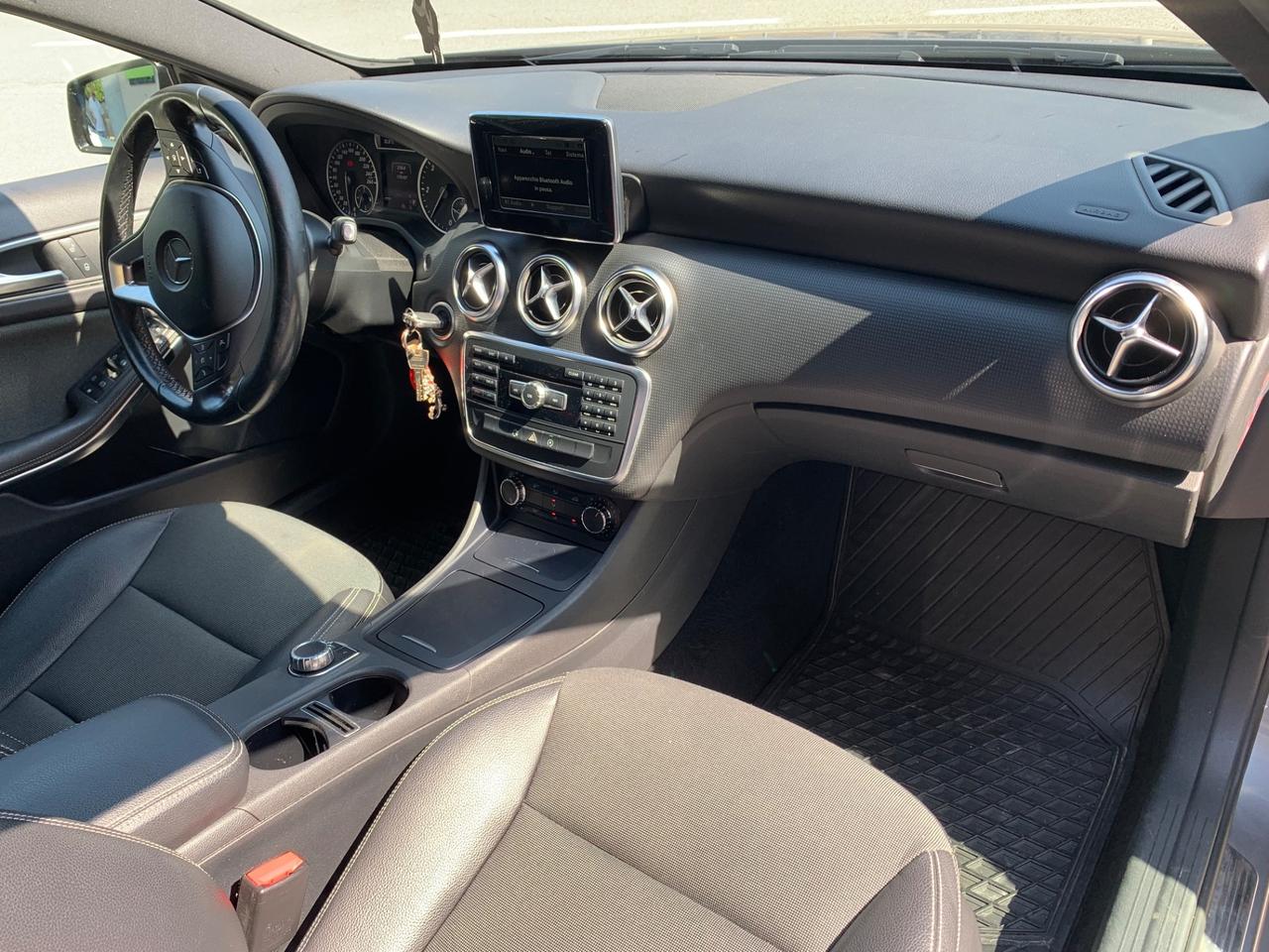 Mercedes-benz A 180 CDI Automatic Dark Night Edition
