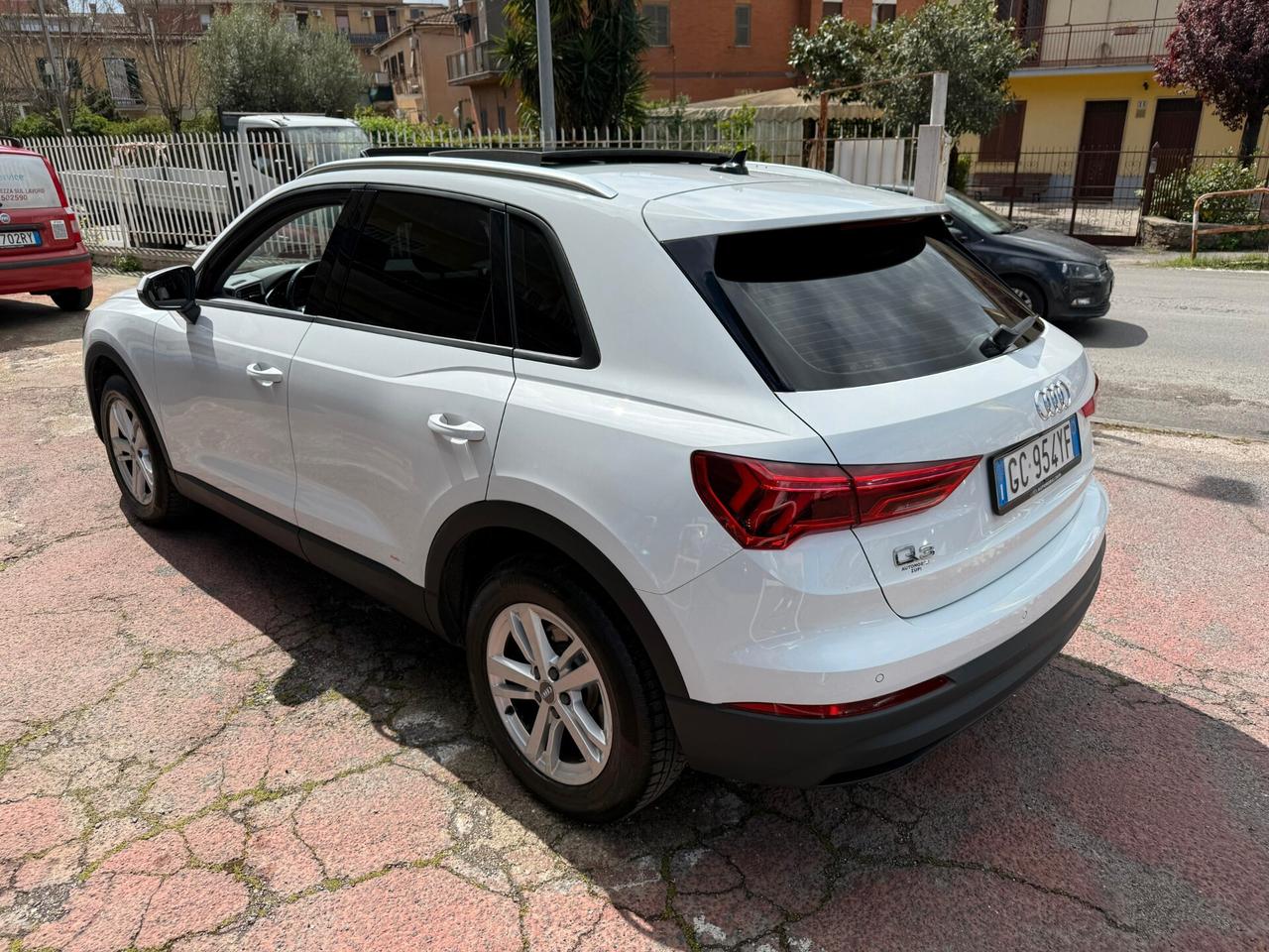 AUDI Q3 1.5 HYBRID **CARPLAY/TETTO APRIBILE**