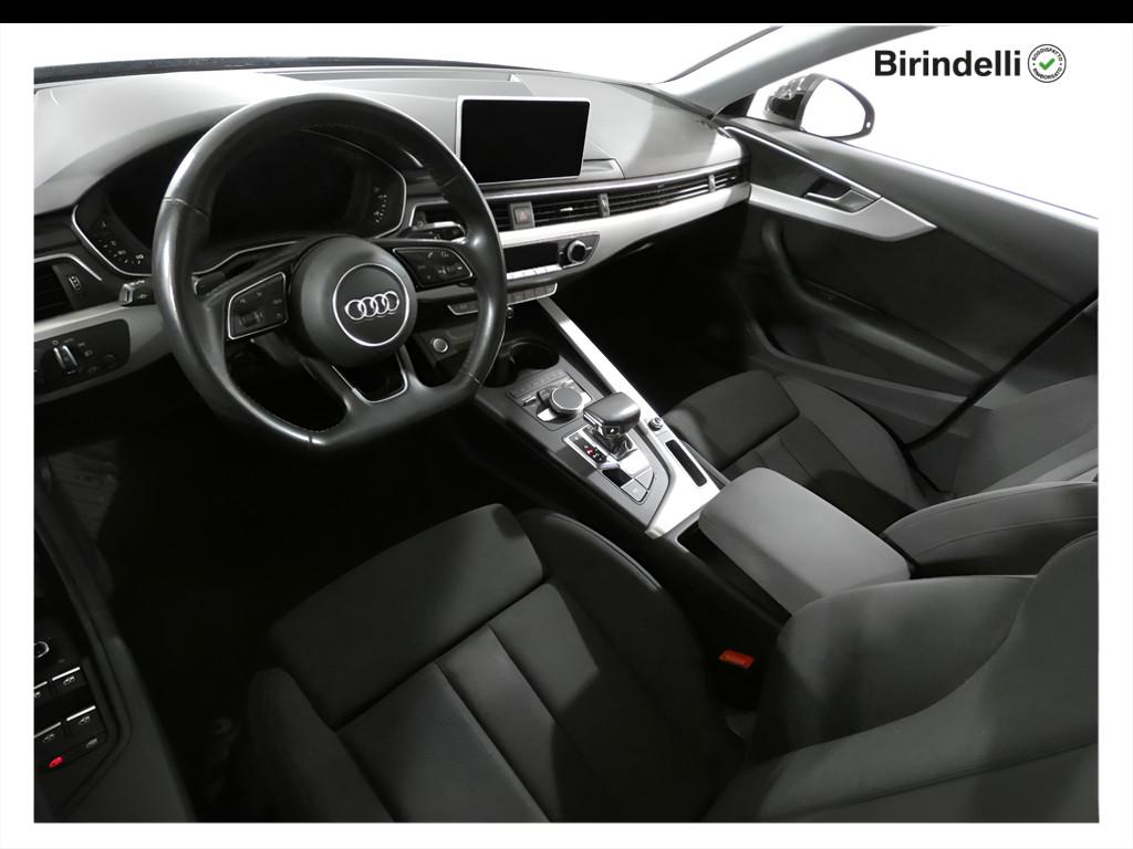 AUDI A4 5ª serie - A4 Avant 30 TDI S tronic Business