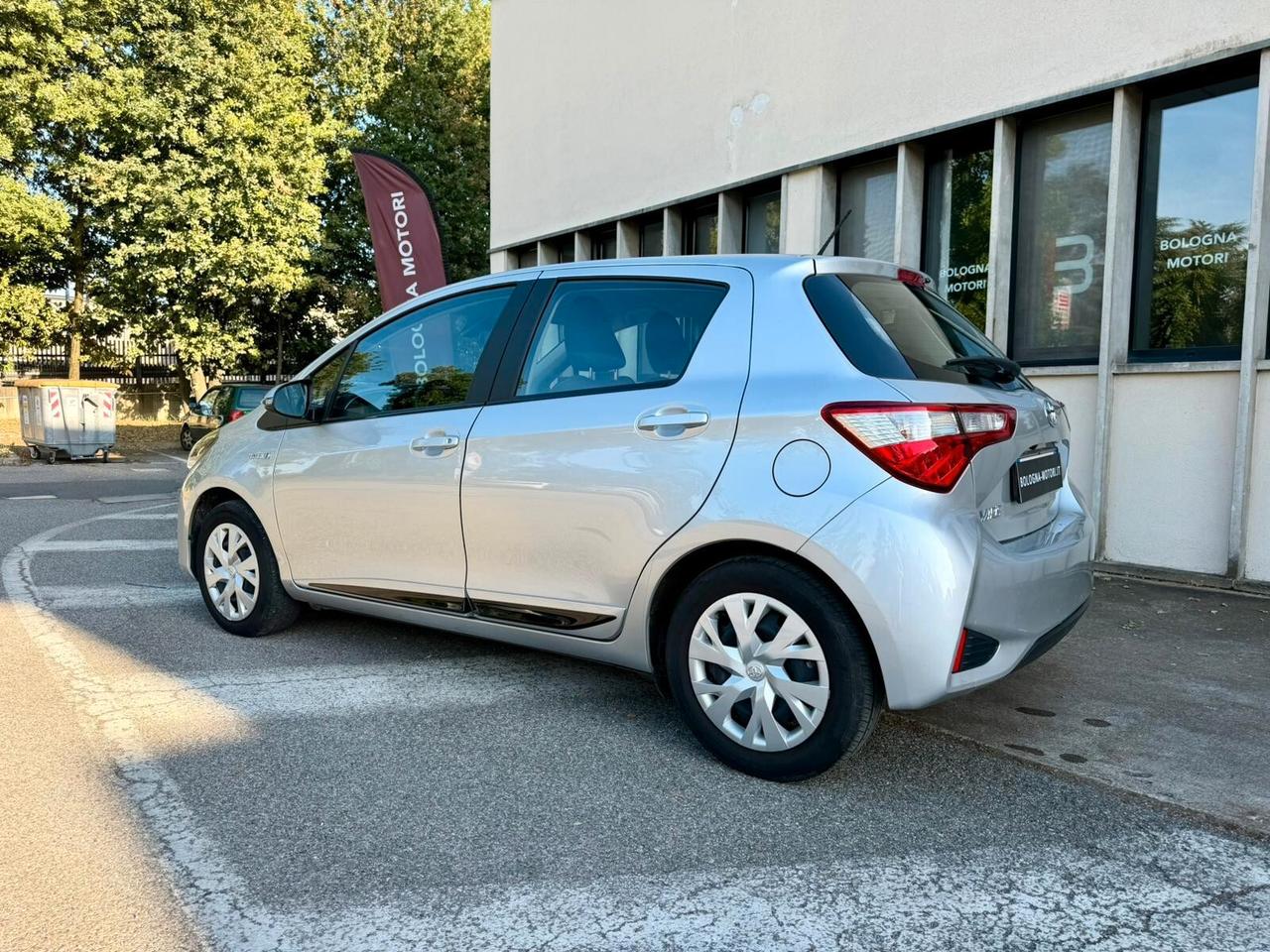 Toyota Yaris 1.5 Hybrid 5 porte Cool
