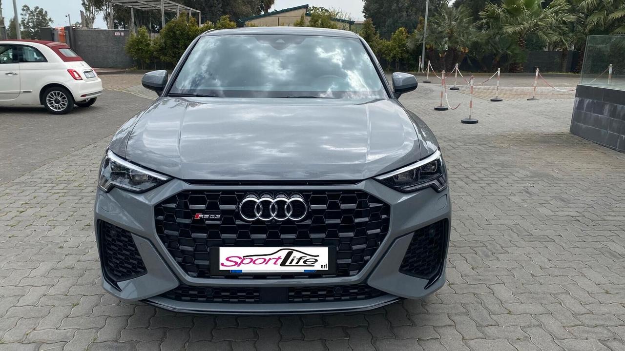 Audi Q3 RS Q3 SPB quattro S tronic S-line