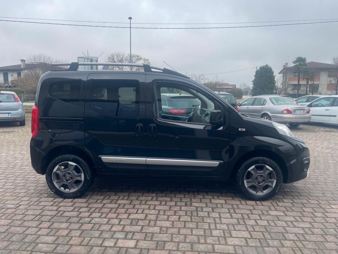 Fiat Qubo 1.3 MJT 80 CV Trekking