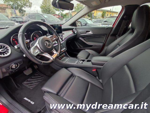 MERCEDES-BENZ GLA 200 Automatic Premium 156cv