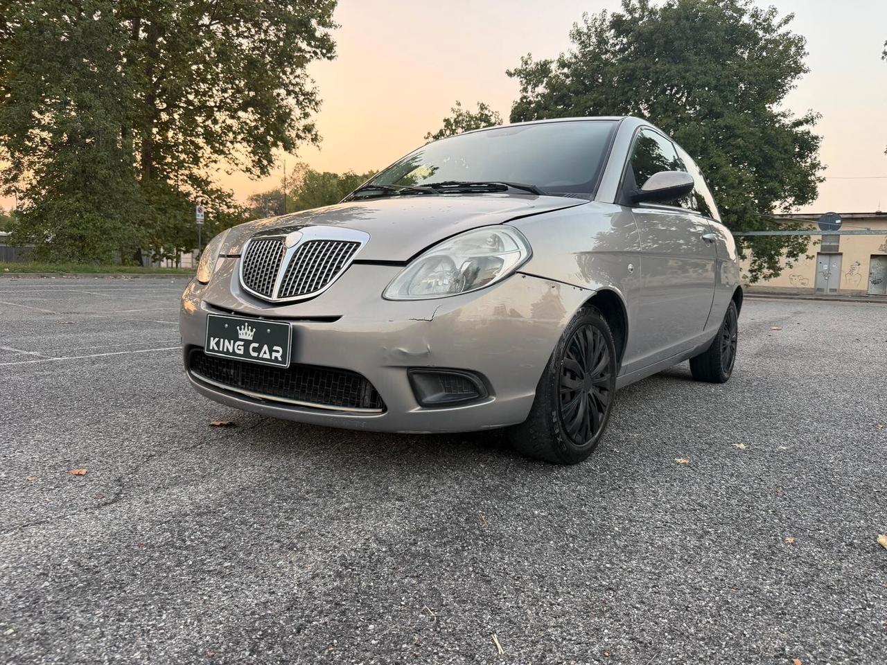 Lancia Ypsilon 1.4 Platino Ecochic GPL