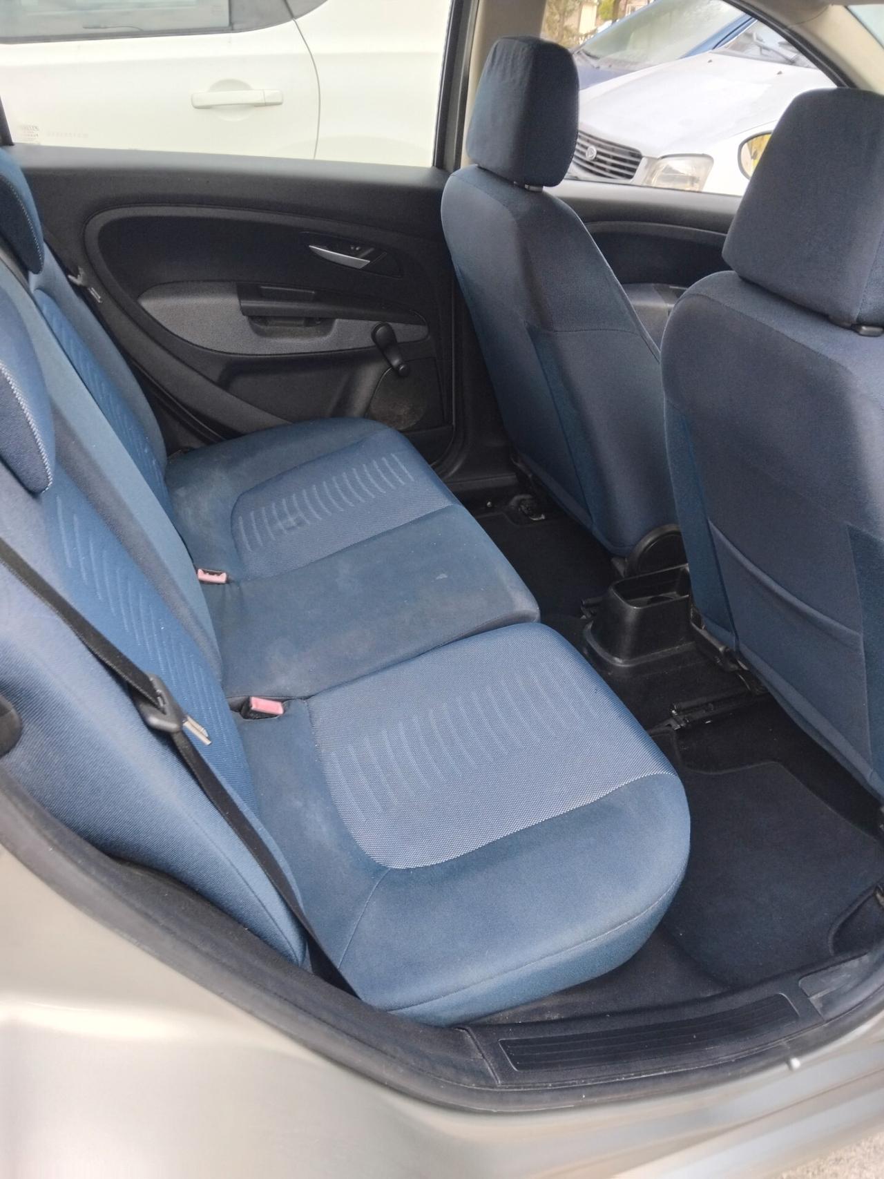 Fiat Grande Punto 1.3 MJT 75 CV 5 porte Active