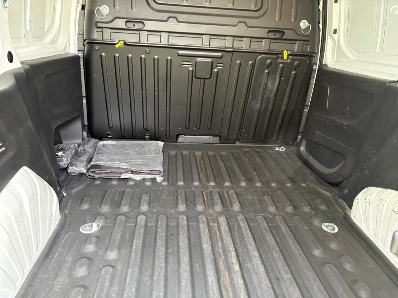 Citroen Berlingo M CLUB BlueHDi 100 mt SPOTICAR