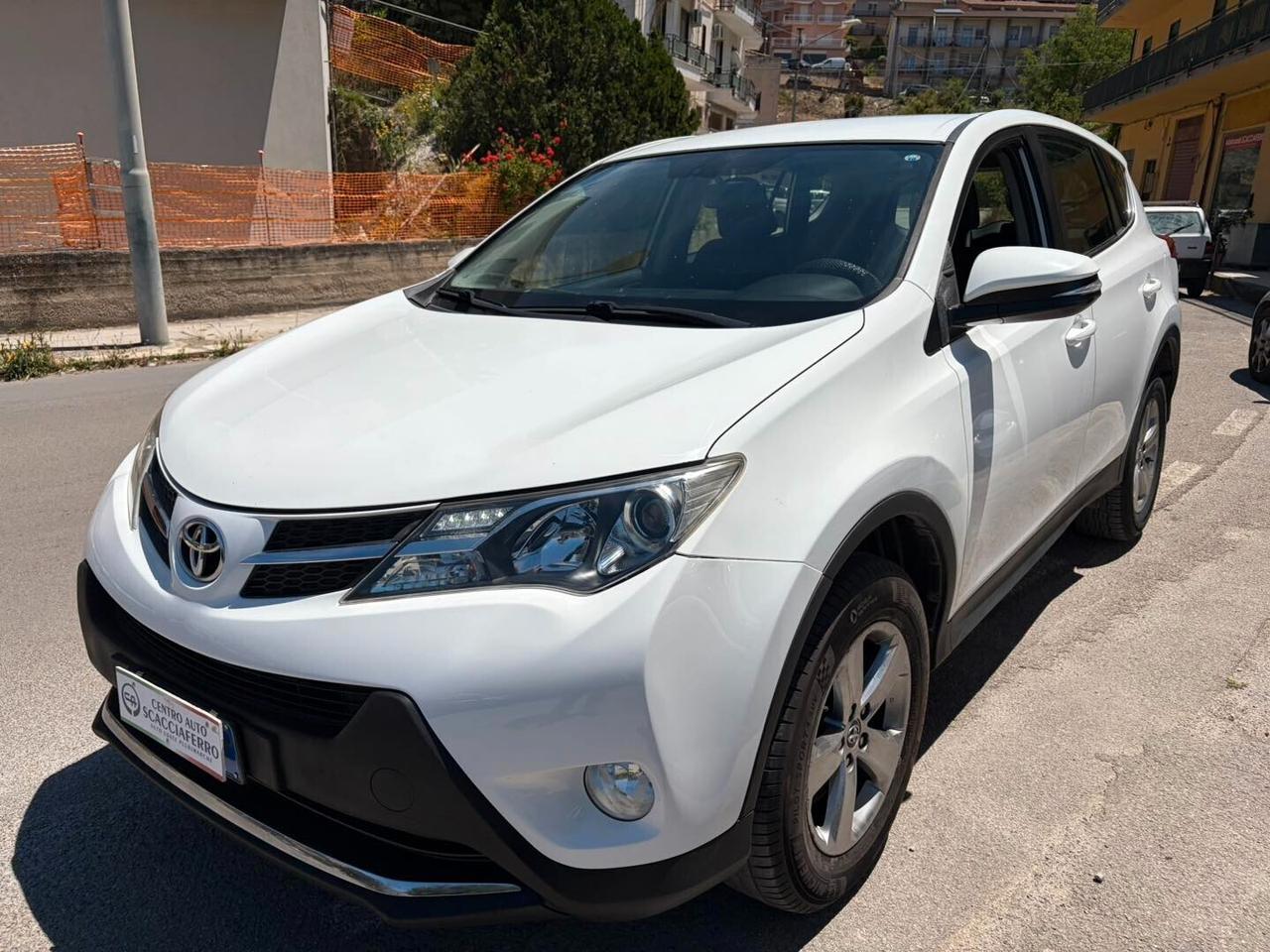 Toyota RAV 4 RAV4 2.0 D-4D 2WD