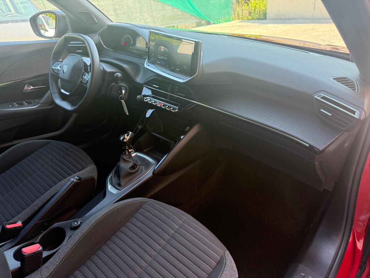 Peugeot 2008 PureTech 100 S&S Active